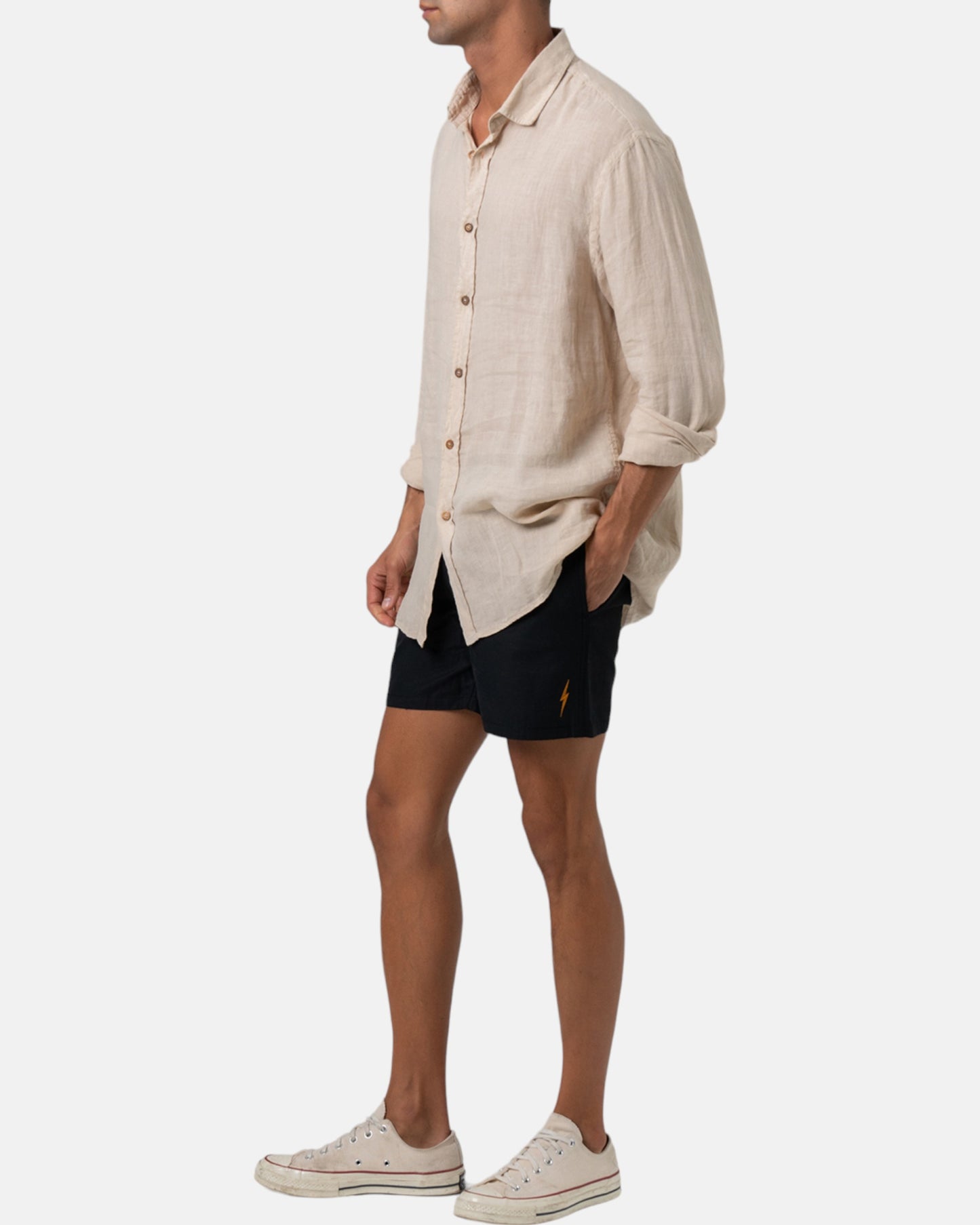 ESSENTIAL LINEN SHIRT