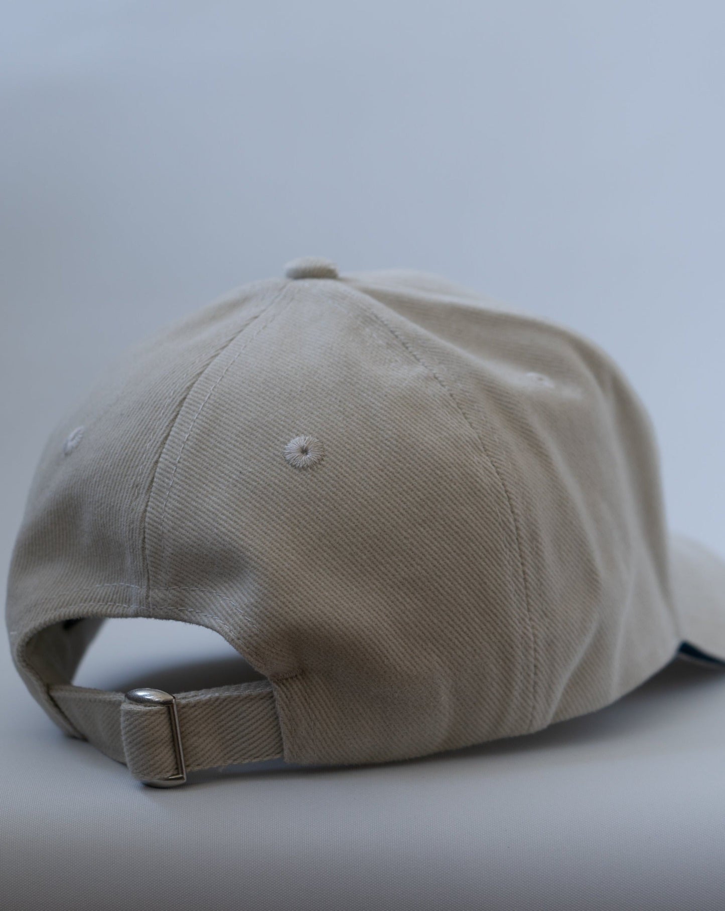 Hang Ten Logo Cap - Stone / Navy